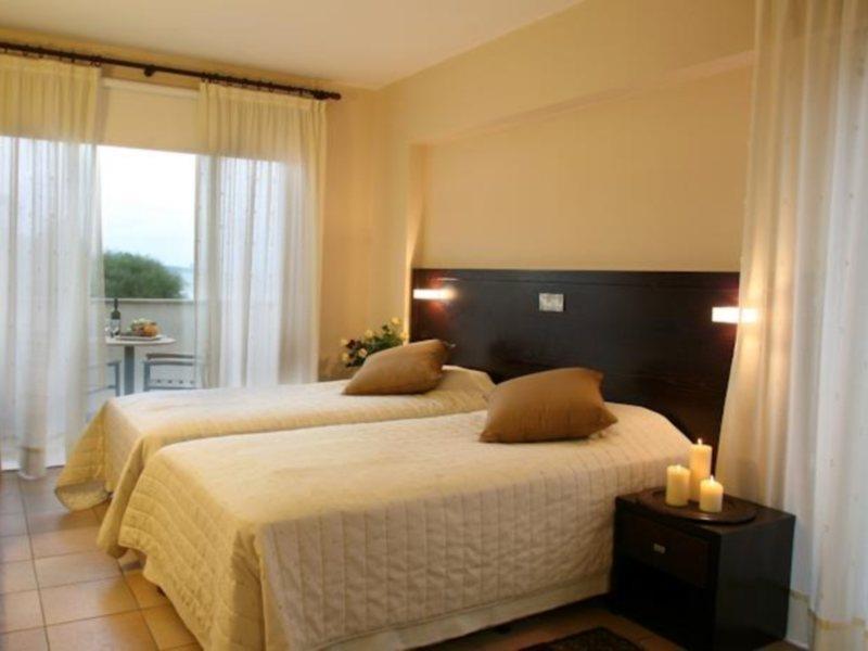 Andreas & Melanie Beach Hotel Гавренорс-Біч Екстер'єр фото